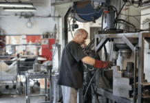 Промишленост, работник