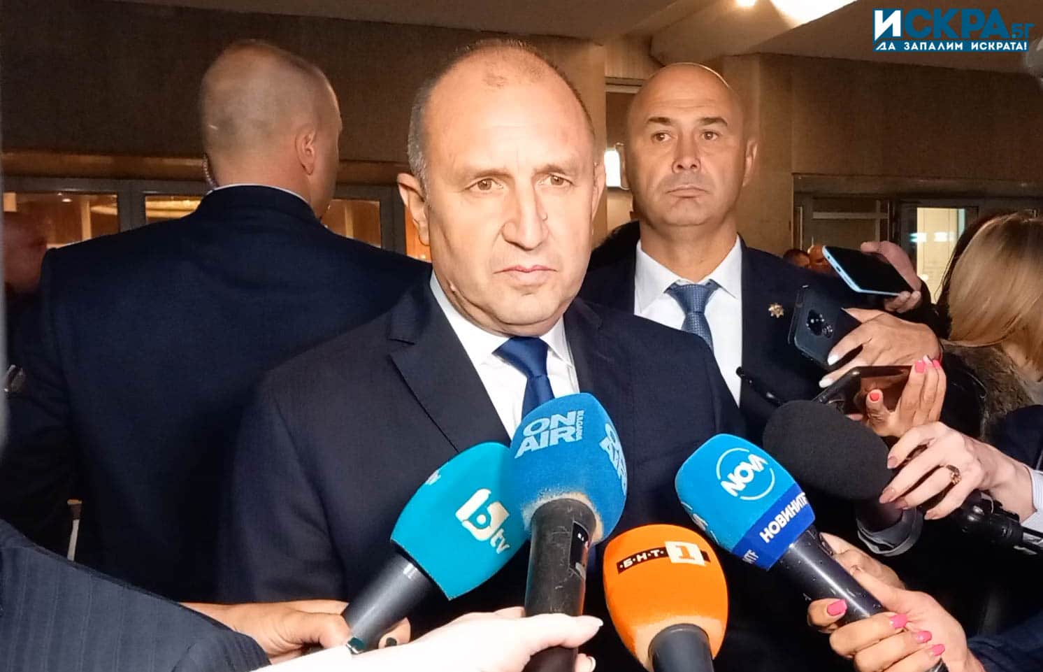 С указа се слага край на един провален политически експеримент