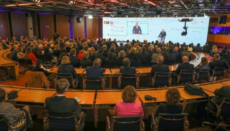 Румен Радев