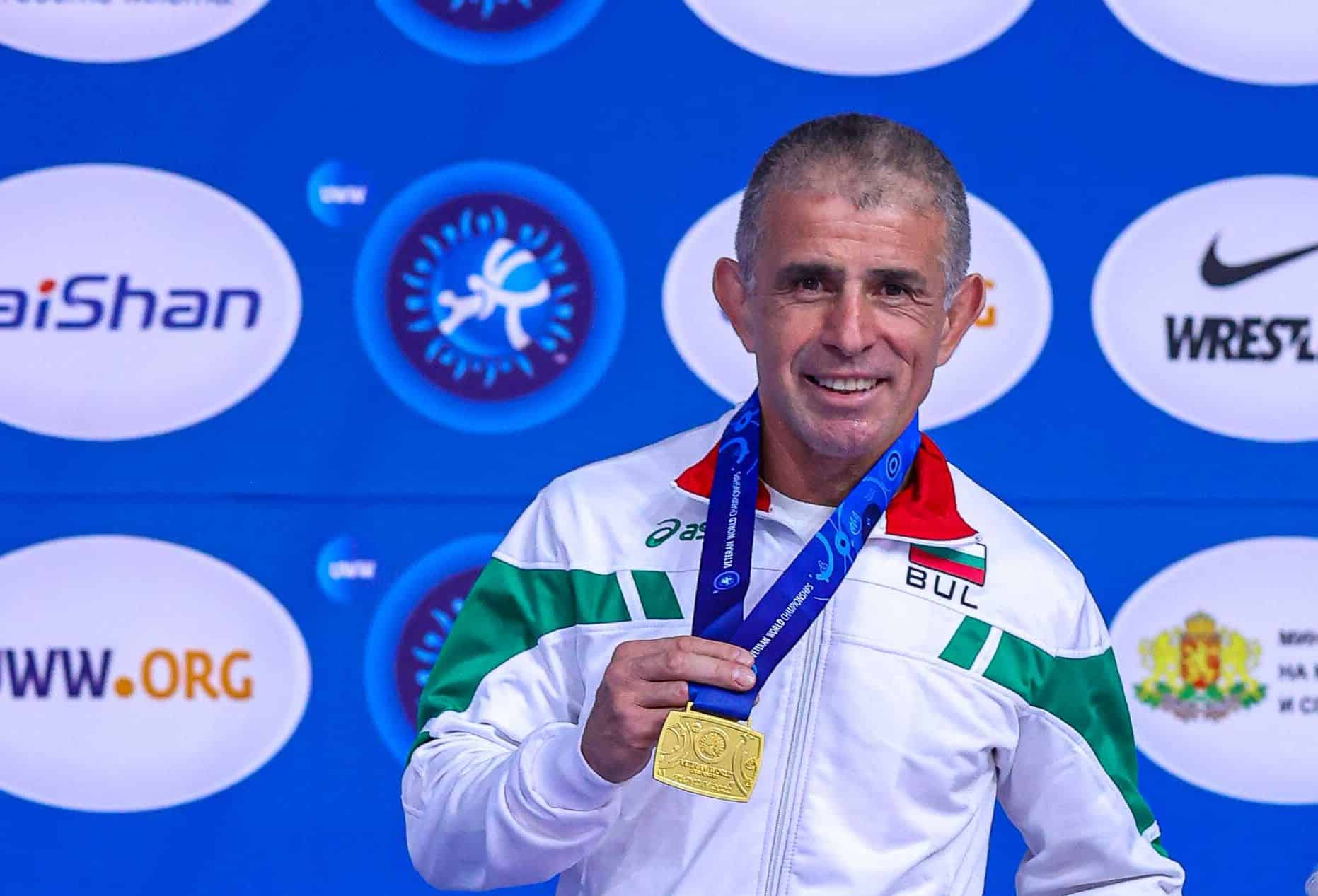 Ремзи Осман ликува с осма световна титла при ветераните съобщиха