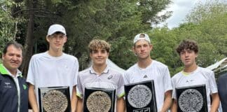 Спортистите с титлите им