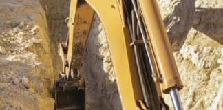 Строителство