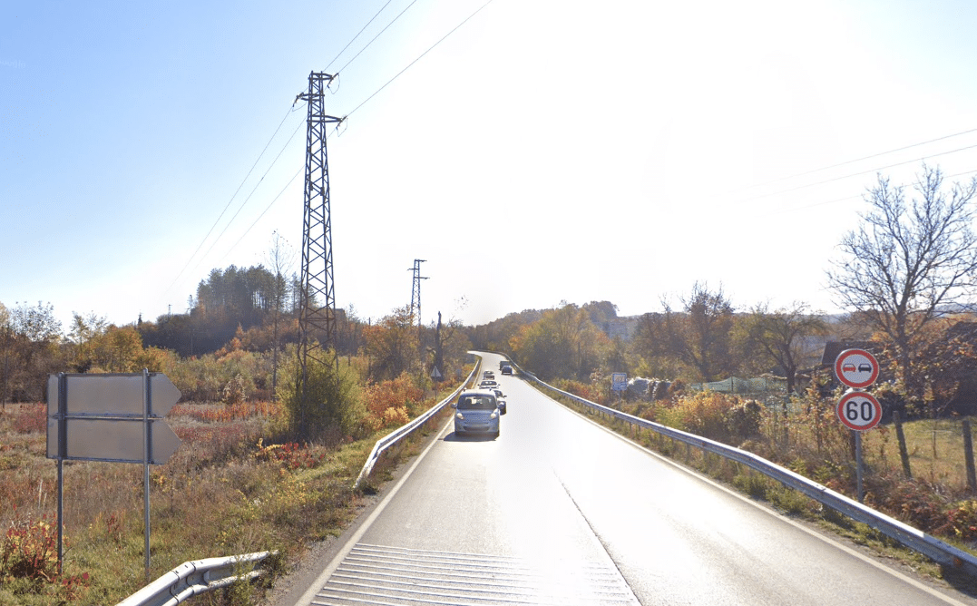 Трета лента ще бъде изградена в участъка на път II 44