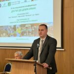 Заместник-министър доц. Деян Стратев