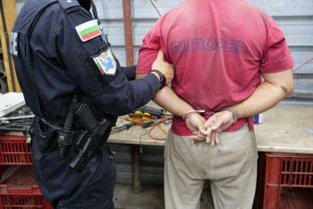 Полицейска операция