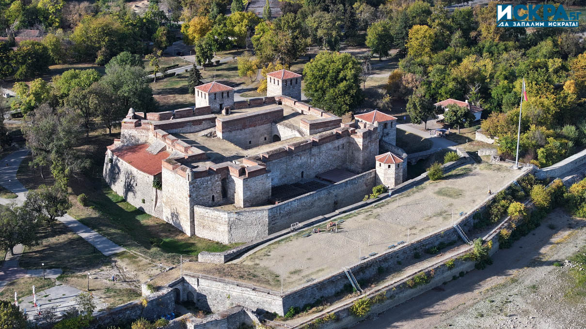 От днес посетителите отново могат да разгледат средновековната крепост Баба