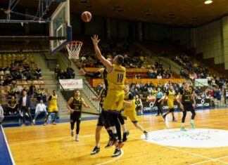 Баскетболен мач