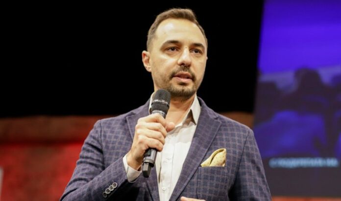 Богдан Богданов