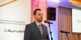 Богдан Богданов