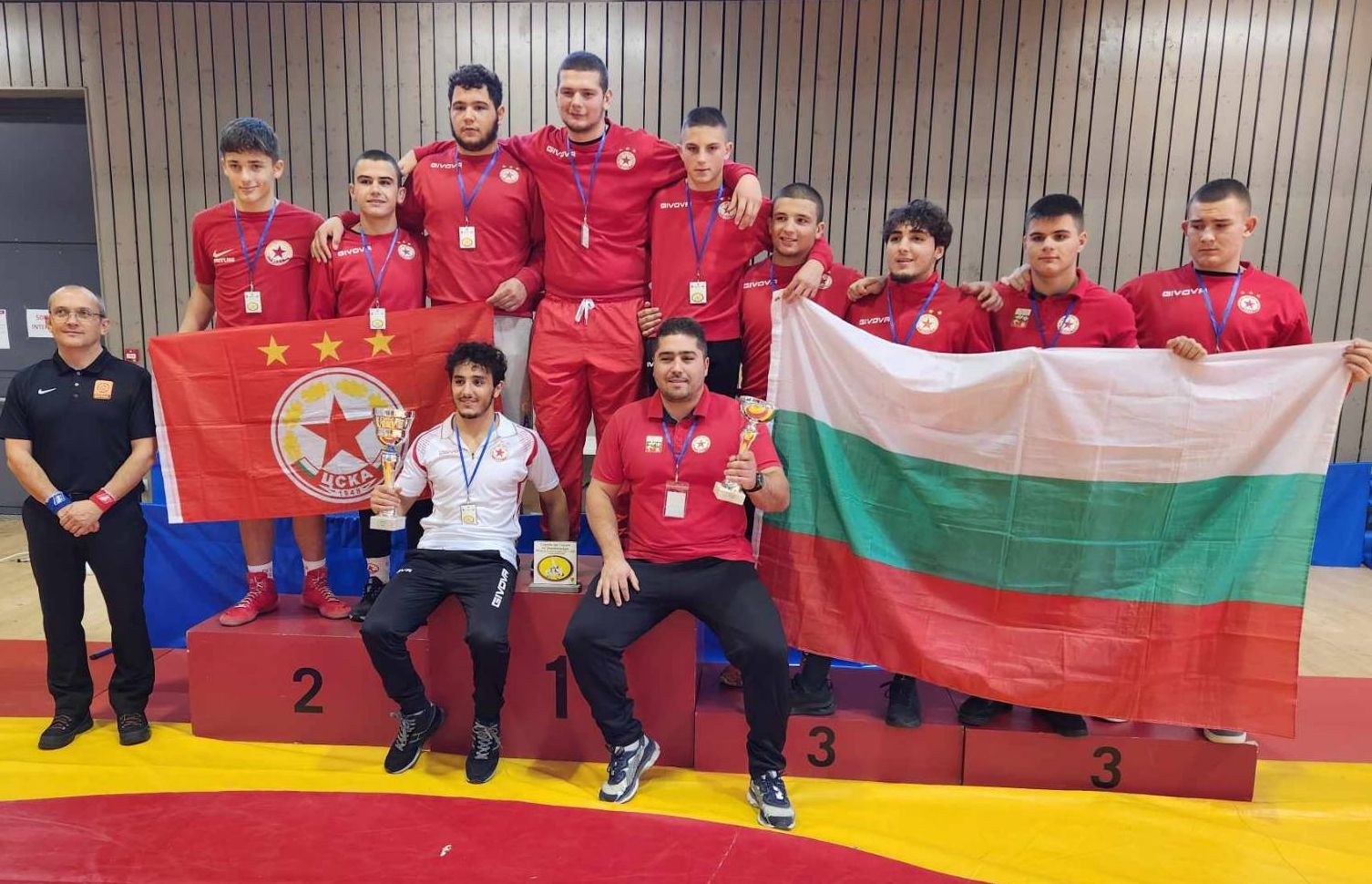 Едмонд Назарян се върна с победа на тепиха и ликува