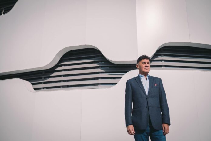 Борислав Михайлов