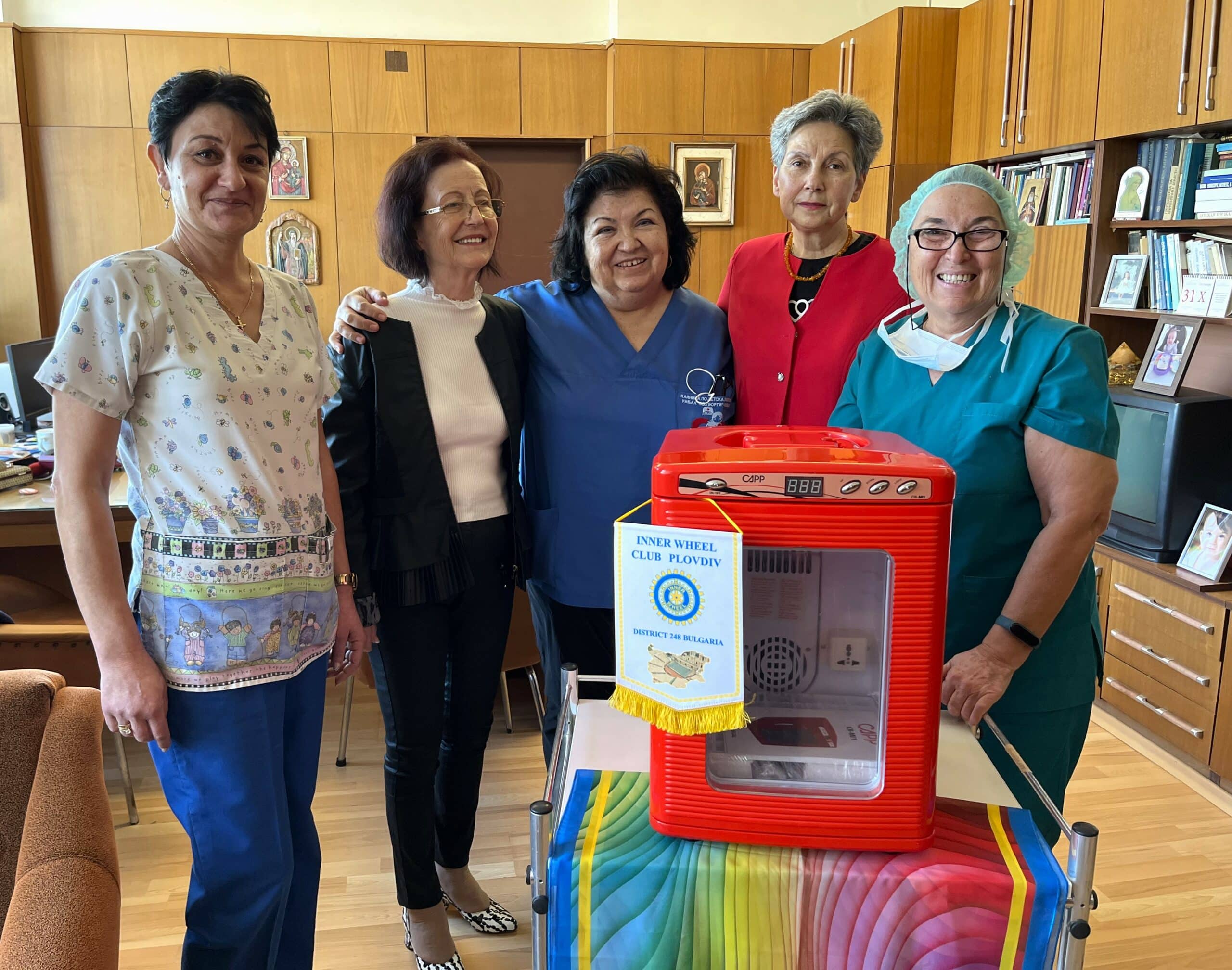 Дарение е било направено за Клиниката по детска хирургия към