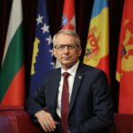 Николай Денков