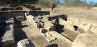 Разкопки в Девня