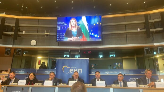 Форум в Брюксел