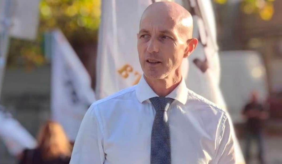 На 4 октомври 2023 година се навършиха 49 години от