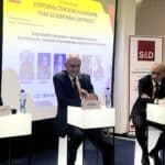 Доц. Иван Иванов /по средата/