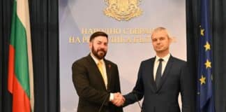 Марк Айваньо и Костадин Костадинов