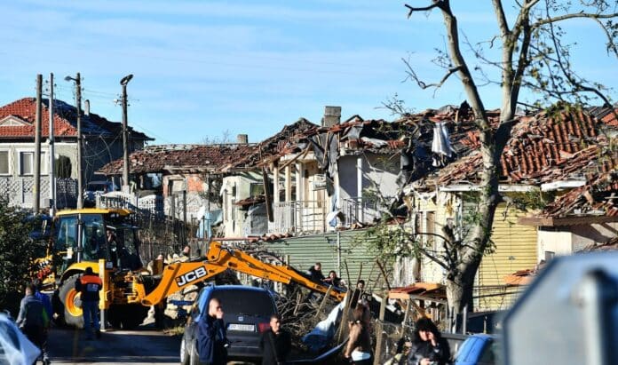 Щети в Лъвино