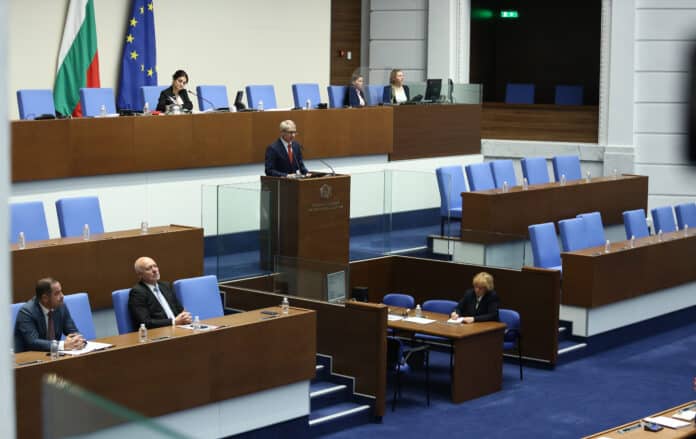 Николай Денков