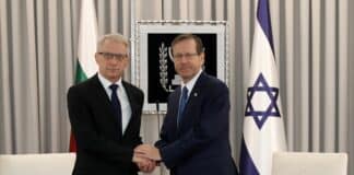 Николай Денков в Израел