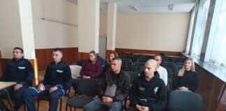 Нови служители