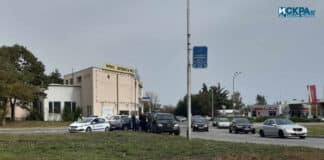 Полиция, задържани