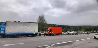 Товарен автомобил