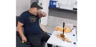 Единият мъж