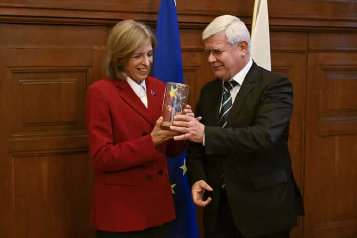 Стела Кириакиду и Кирил Вътев