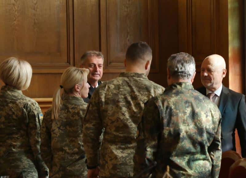 Министърът на отбраната Тодор Тагарев се срещна днес с украински