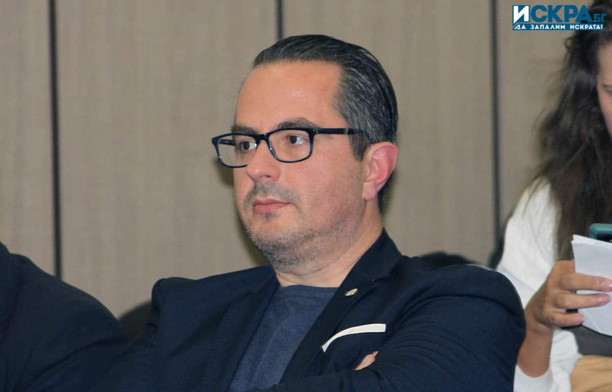 Народният представител от отправи остра критика от трибуната на Народното