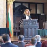 Илияна Йотова