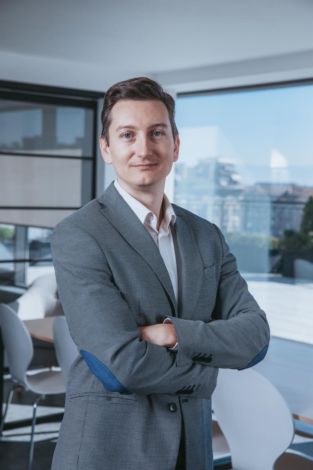 Иван Василев поема поста зам кмет по финанси и здравеопазване в