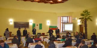 Турнир по шах