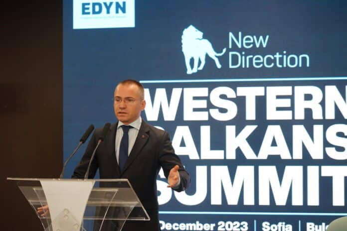 Ангел Джамбазки