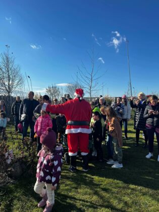 Коледни празници