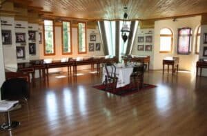 Фиг. 13. Хоругва, сн. Автора