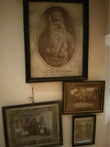 Фиг. 4. Монсеньор Роберто Манини, сн. автора.