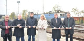 Откриха директна жп връзка