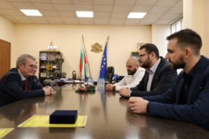 Посланици на донорството