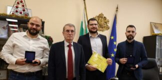 Посланици на донорството