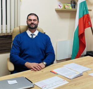 Д-р Николай Георгиев