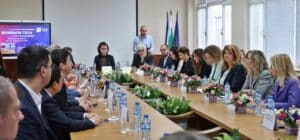 Илияна Йотова