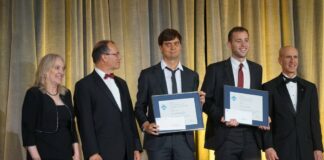 Церемония от годишни награди