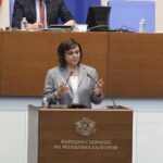 Корнелия Нинова