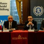 Кръгла маса