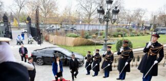 Мария Габриел във Франция