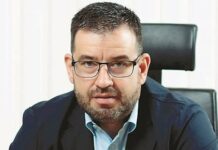 Проф. Момчил Мавров