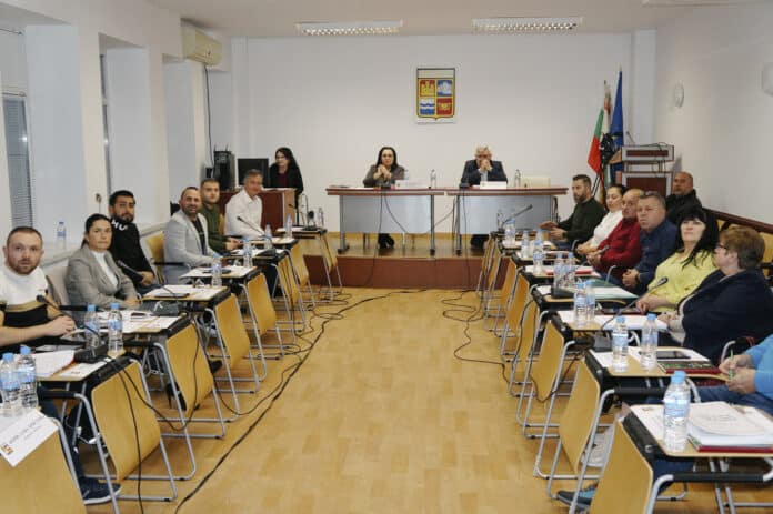 Общински съвет-Мездра